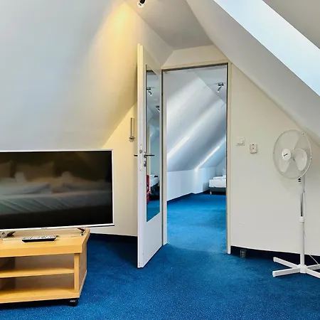 Haselnuss Apartment- 5 Personen- Parkplatz- Waschmaschine *