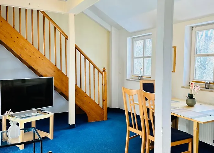 Haselnuss Apartment- 5 Personen- Parkplatz- Waschmaschine Lejlighed