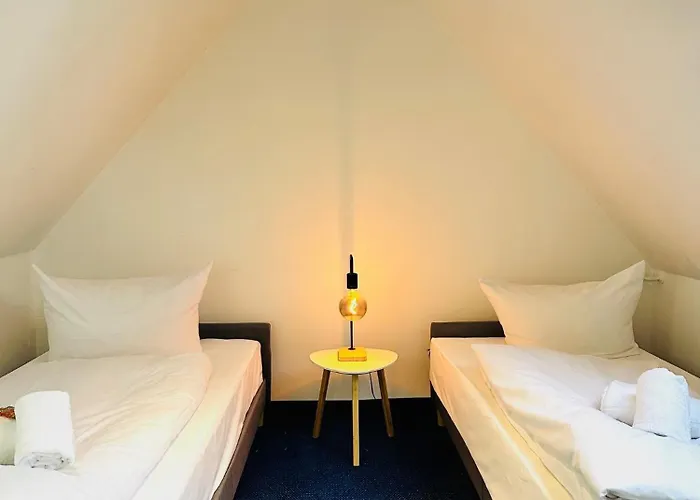 Haselnuss Apartment- 5 Personen- Parkplatz- Waschmaschine Lejlighed Wolfsburg